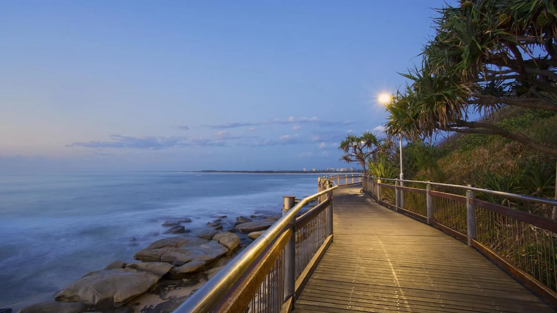 Bright 2-Bed Apartment With Stunning Ocean Views Caloundra Australia