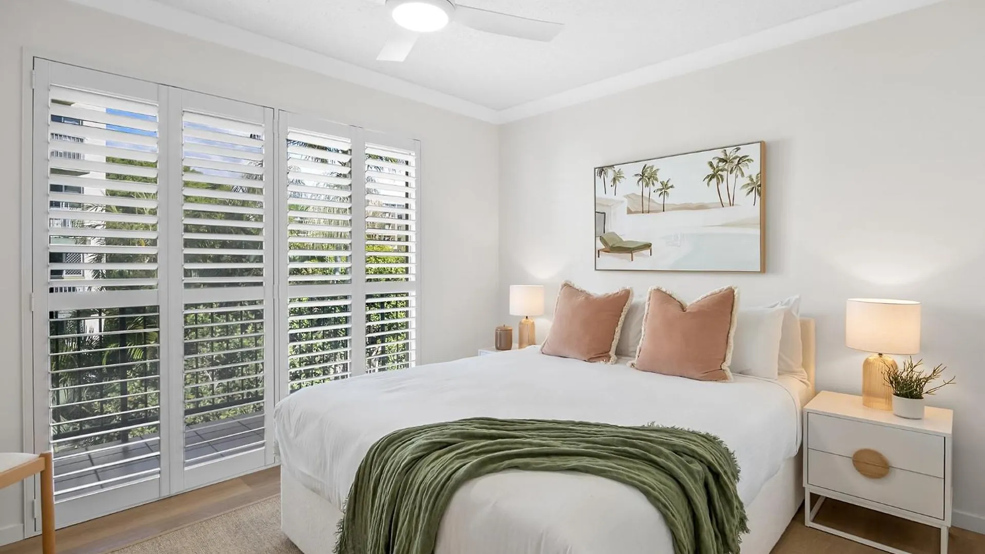 Bright 2-Bed Apartment With Stunning Ocean Views Caloundra 0*,  Australia