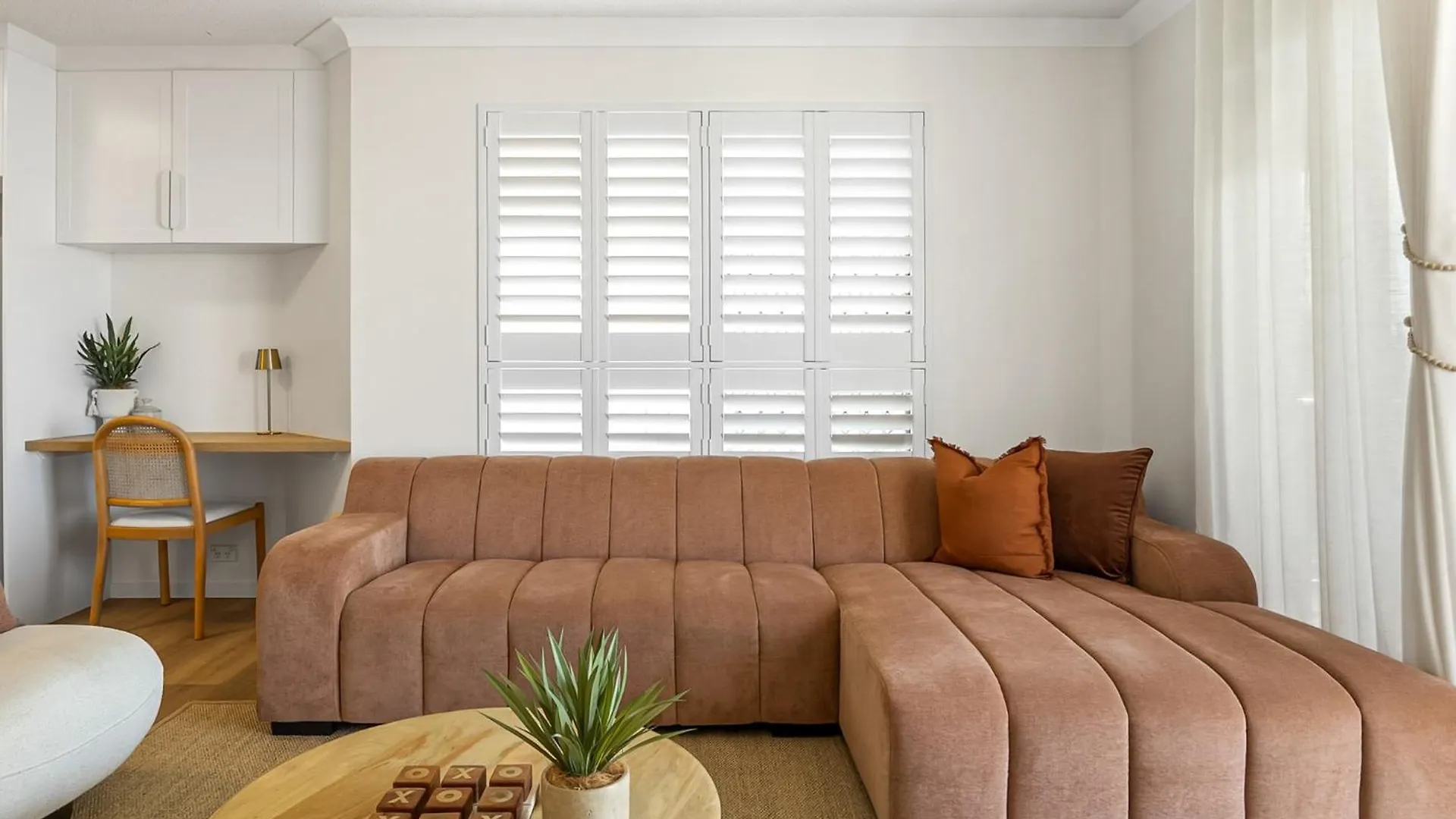Bright 2-Bed Apartment With Stunning Ocean Views Caloundra 0*,  Australia